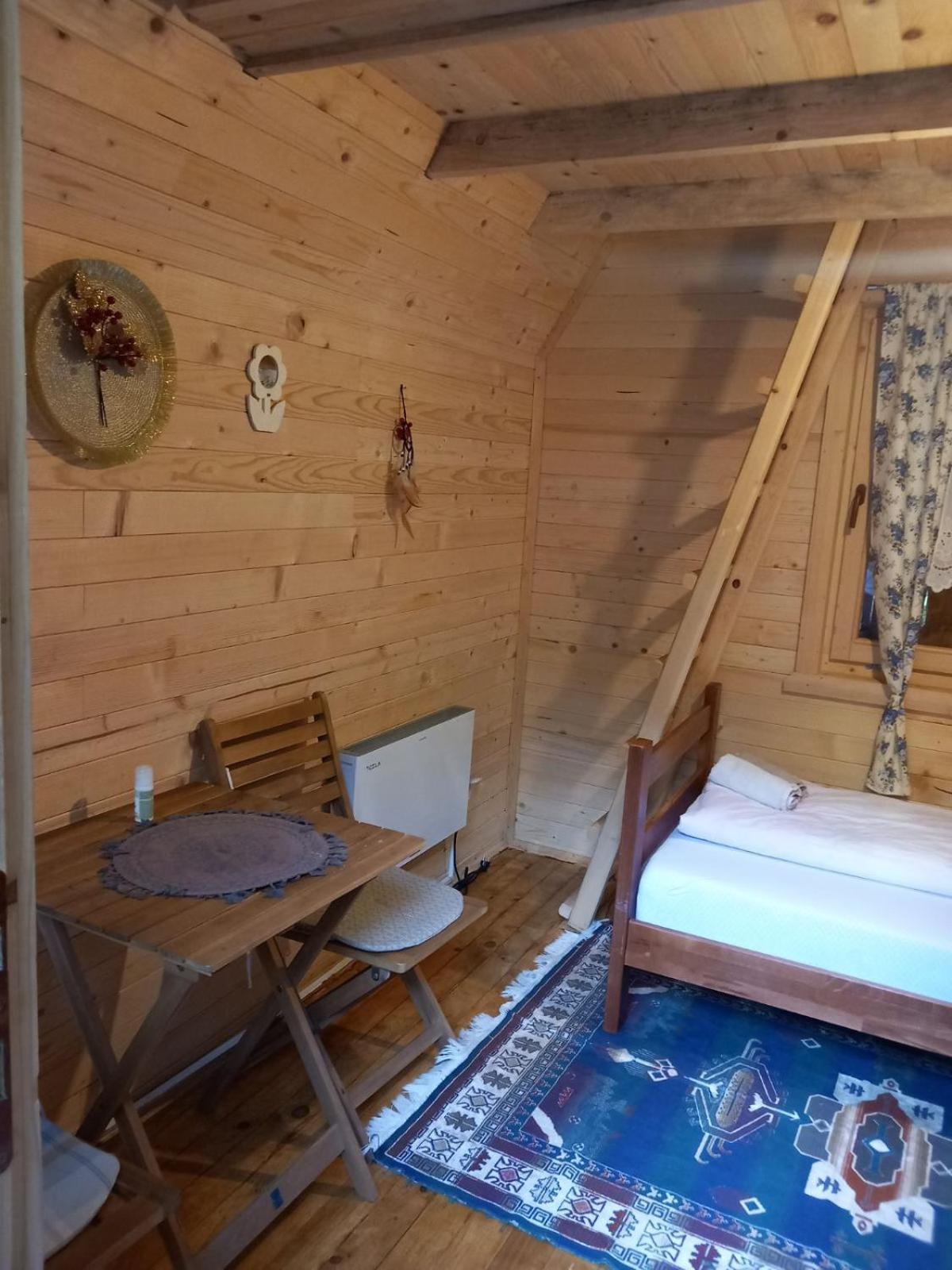 Bungalows Prokletije Gusinje Eksteriør bilde
