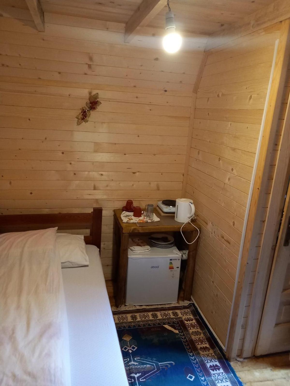 Bungalows Prokletije Gusinje Eksteriør bilde
